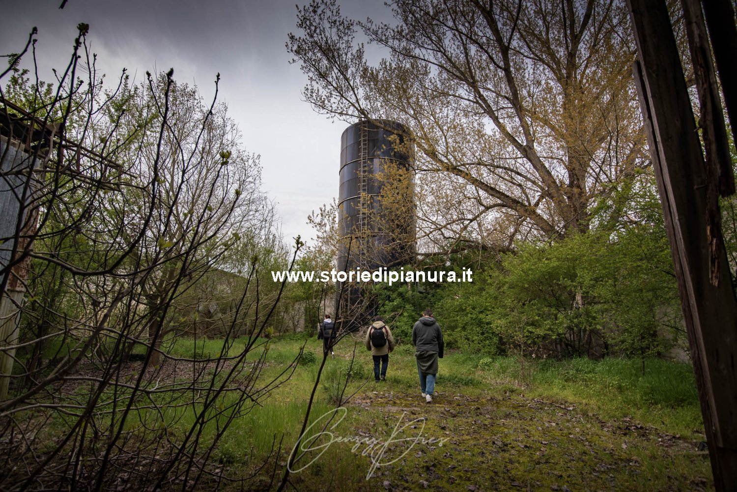 Azienda abbandonata, ciclosilo Harvestore