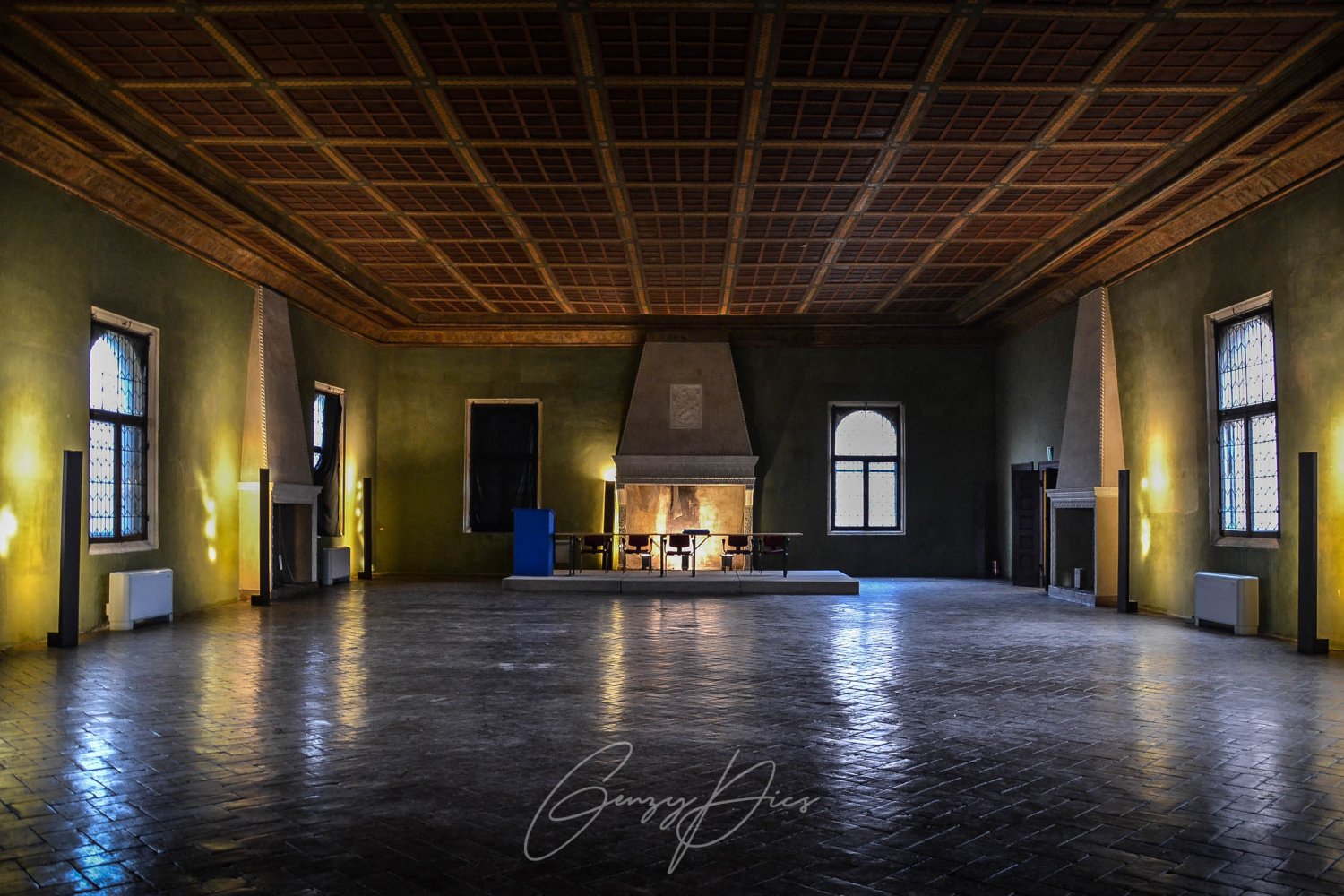 Sala dei Cinque Camini, Castello di Bentivoglio