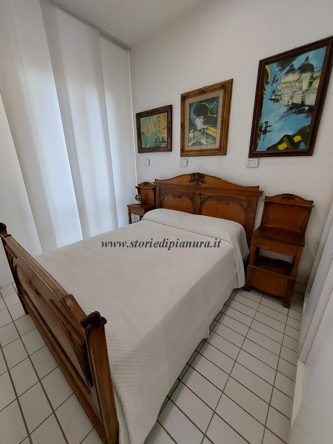 Camera da letto di Remo Brindisi nella casa di Lido di Spina