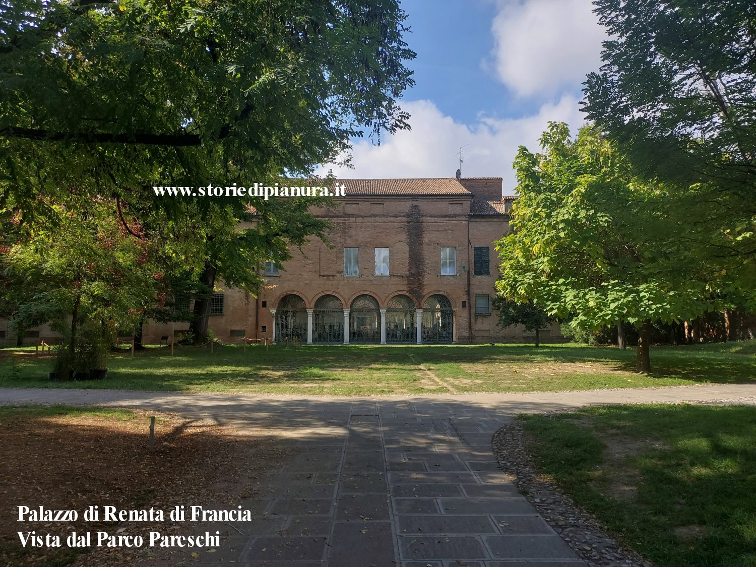 Palazzo di Renata di Francia - vista da Parco Pareschi, Ferrara